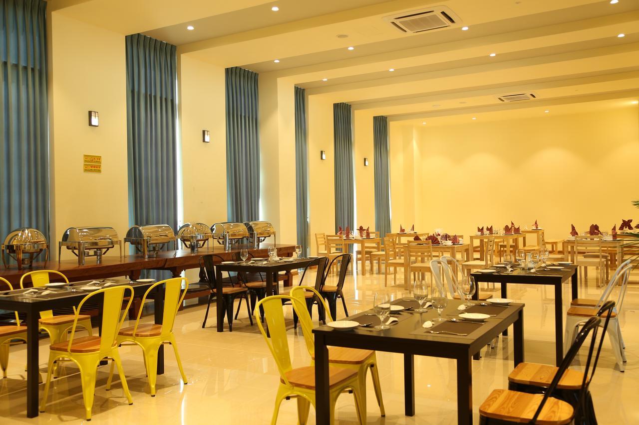Vegas Hotel - Nay Pyi Taw Naypyidaw Exterior photo